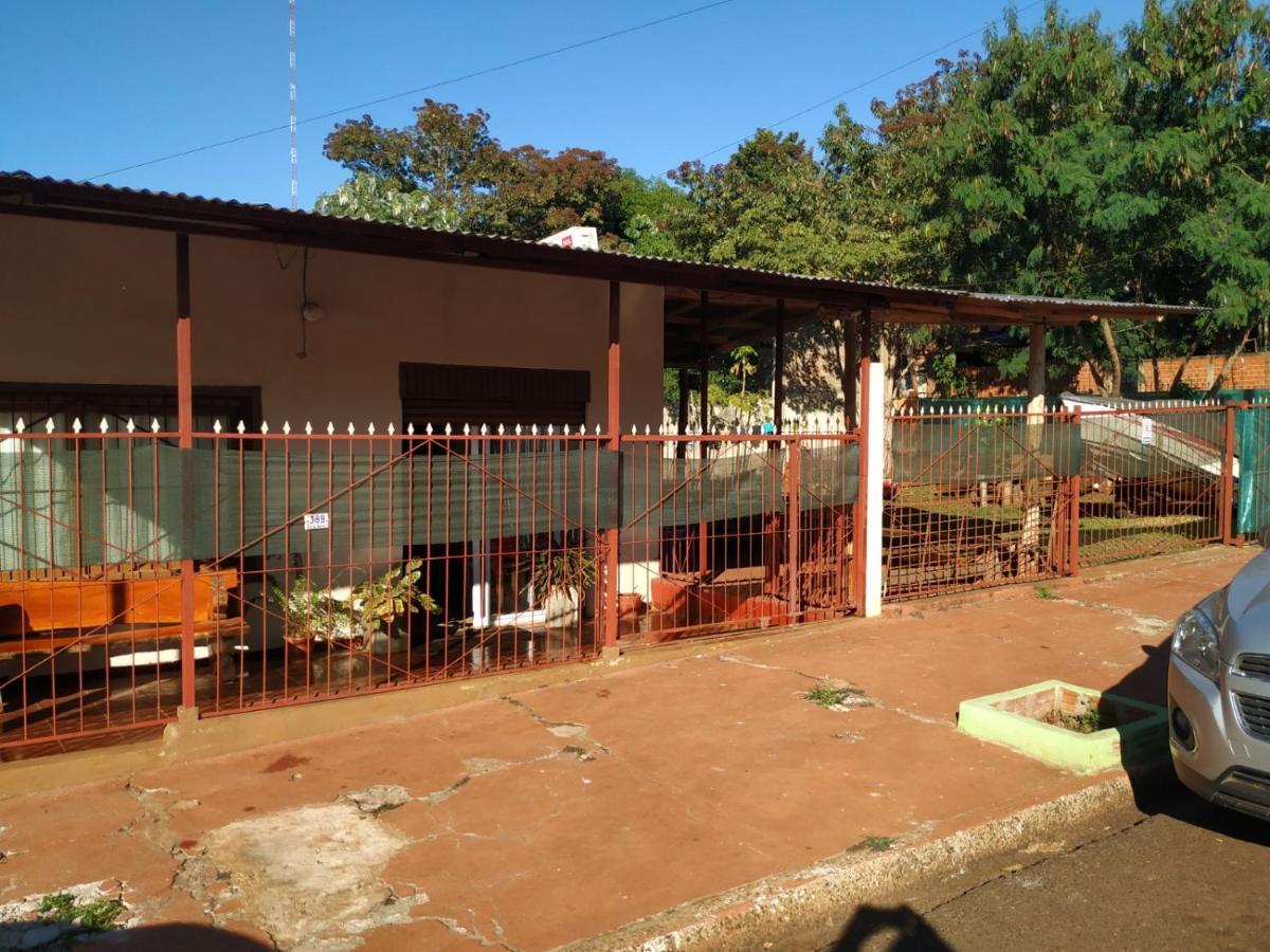 Iguazu Rey Hostal Puerto Iguazú Eksteriør bilde