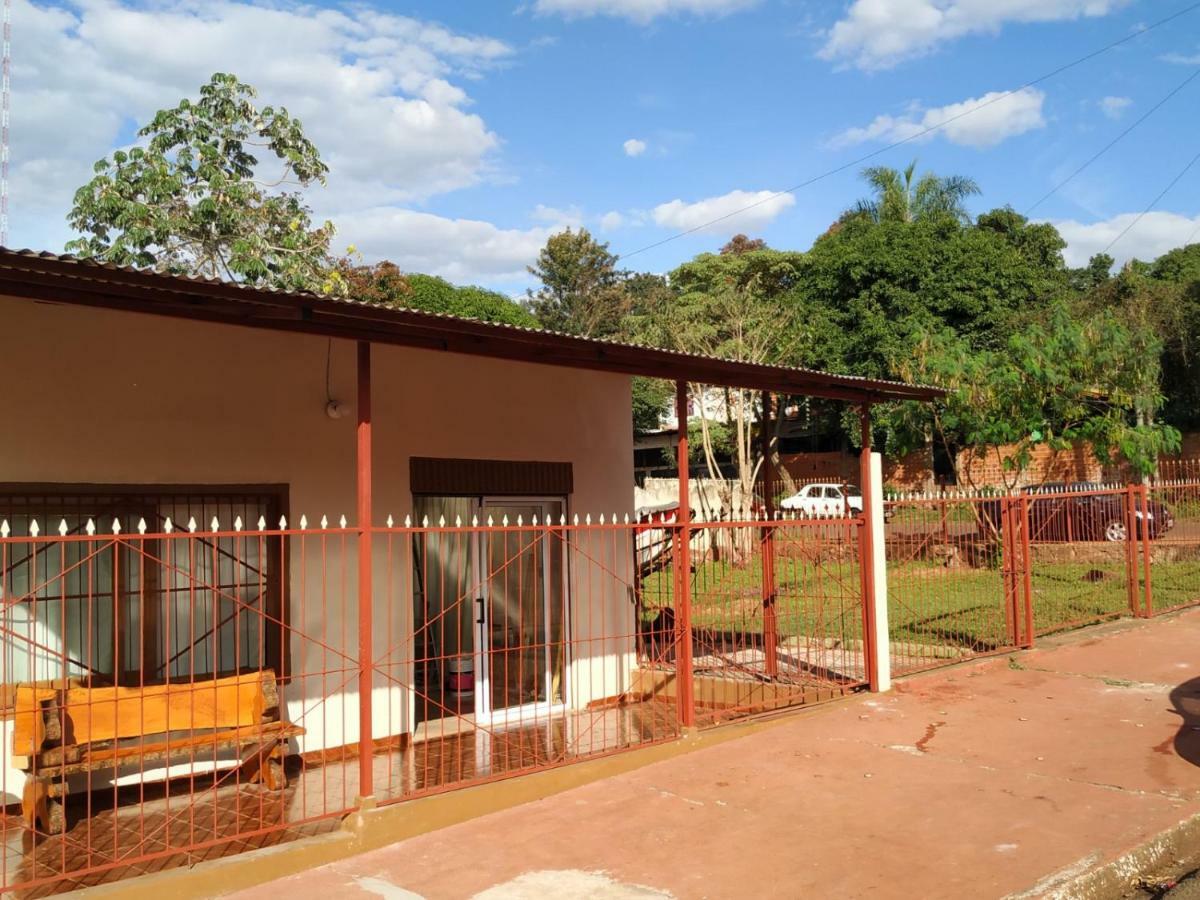 Iguazu Rey Hostal Puerto Iguazú Eksteriør bilde